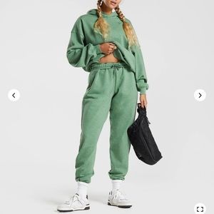 Gymshark REST DAY SWEATS HOODIE and SWEATPANT.